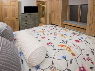 Vail Village One Bedroom Vacation Condo Pool & Hot Tub Vail Village One Bedroom Vacation Condo Pool & Hot Tub